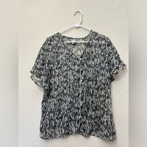 🛍️4/$15🛍️Converse One Star Women’s Sheer Short Sleeve Blouse Size Small